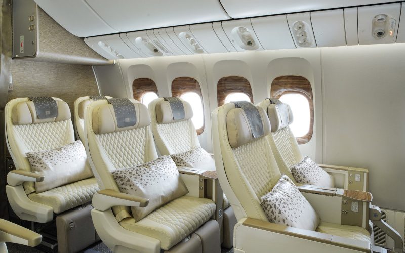 8 مدن جديدة تستقبل طائرات الإمارات المحدثة وأديليد أول وجهة لطائرة الإيرباص A350 طويلة المدى