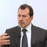 شحادة: سحب سلاح “الحزب” سيسرّع حصول لبنان على الدعم الخارجي
