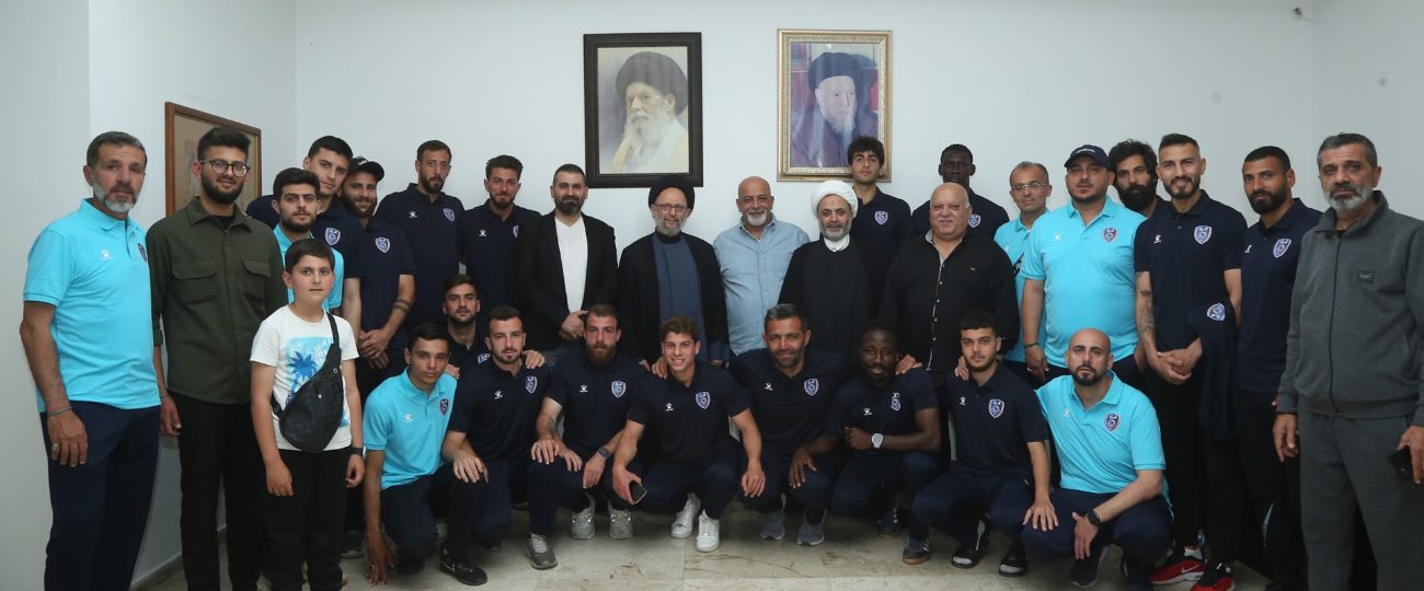 العلامة فضل الله مستقبلا نادي المبرة الرياضي: حبذا لو تحكم الروح الرياضية حركة السياسة في هذا الوطن