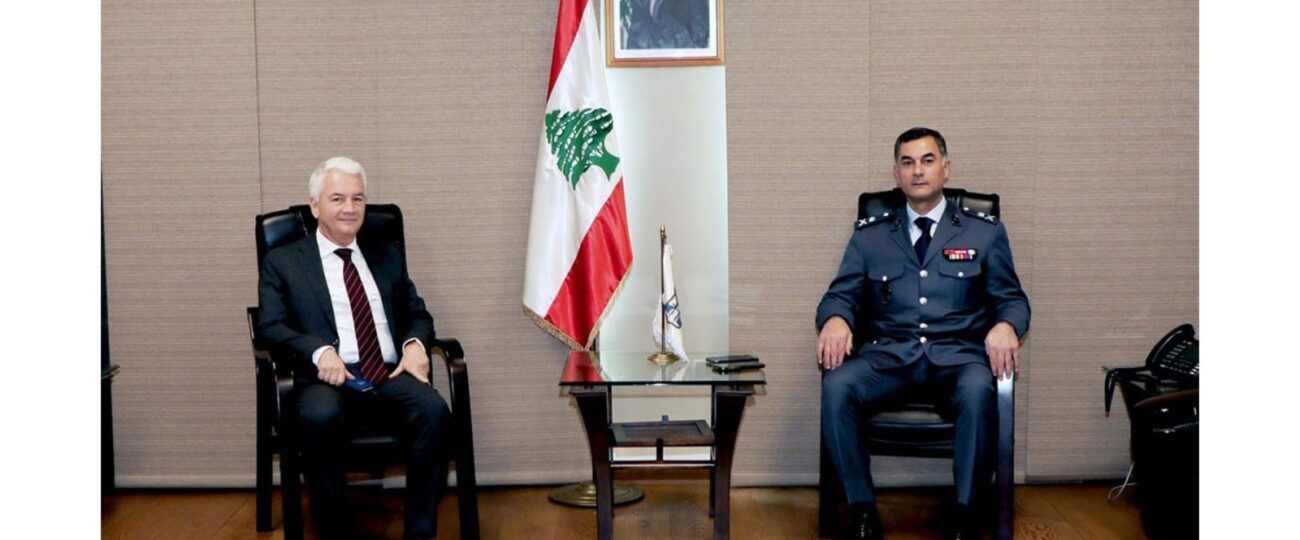 اللواء عبدالله يستقبل السفير الإيطالي في لبنان