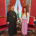 المطران إبراهيم استقبل منسقة لجنة المرأة اللبنانية البطريركية