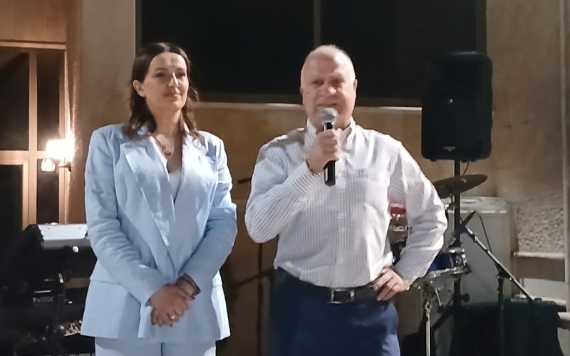 احتفال لائحة كوبا لأهلها أقام رئيس لائحة كوبا لأهلها جوزيف دعبول حفلا لمناسبة فوز اللائحة بانتخابات البلدية والاختيارية في بلدة كوبا البترون احتفال لائحة كوبا لأهلها أقام رئيس لائحة كوبا لأهلها جوزيف دعبول حفلا لمناسبة فوز اللائحة بانتخابات البلدية والاختيارية في بلدة كوبا البترون