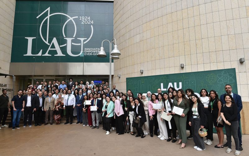 يوم الابحاث في الجامعة اللبنانية الأميركية (يوم الابحاث في الجامعة اللبنانية التجارية)
