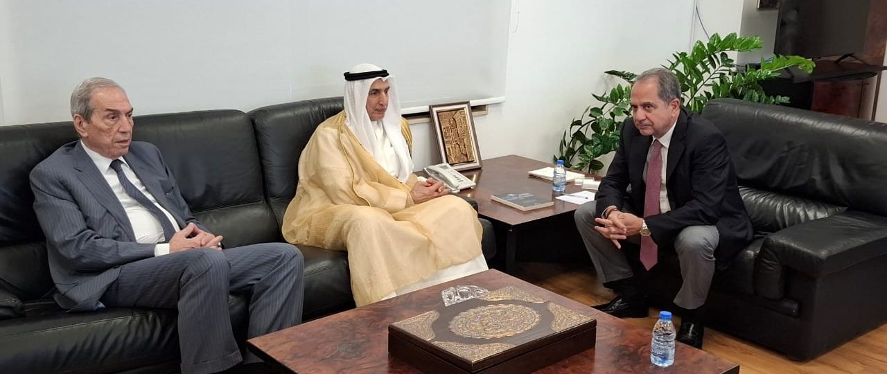 الصدي يستقبل مدير عام الصندوق العربي وسفيرة اليونان