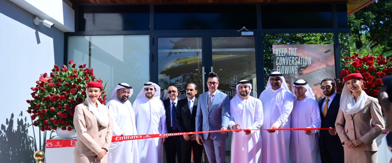 طيران الإمارات تفتتح متجراً جديداً للسفر في موريشيوس وتجدد شراكتها مع هيئة الترويج السياحي