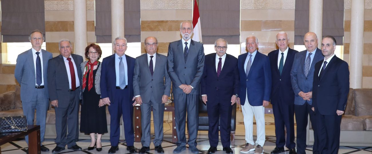 في زيارة إلى رئيس الحكومة الدكتور نواف سلام ملتقى التأثير المدني والهيئة المدنية لبناء دولة المواطنة التطبيق الكامل لإتفاق الطّائف يؤمّن بناء دولة المواطنة السيّدة الحُرّة العادلة المستقلّة!