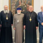 المطرانان ابراهيم والصوري زارا الكاثوليكوس كاريكين الثاني بطريرك  عموم الأرمن في العالم