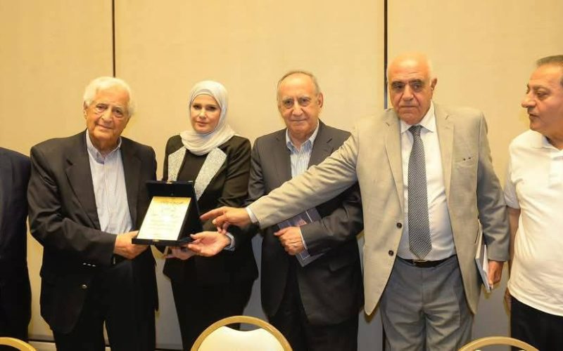 إحتفال حاشد بإطلاق كتاب “ومضات من عمر عمر غندور” للإعلامية نضال شهاب
