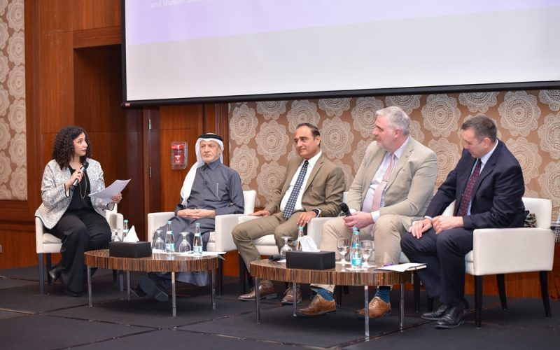 في تقريره الصادر مؤخراً عن استدامة شراكات التعليم العابر للحدود  المجلس الثقافي البريطاني يكشف توجه ما يقارب نصف طلبة الدراسات العليا نحو التعليم الإلكتروني في قطر