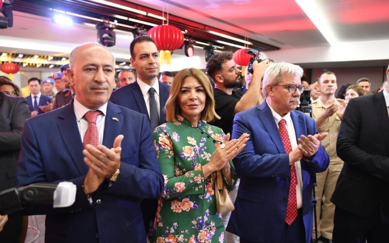 السفارة الصينية في لبنان تحتفل بالذكرى الـ98 لتأسيس جيش التحرير الشعبي الصيني