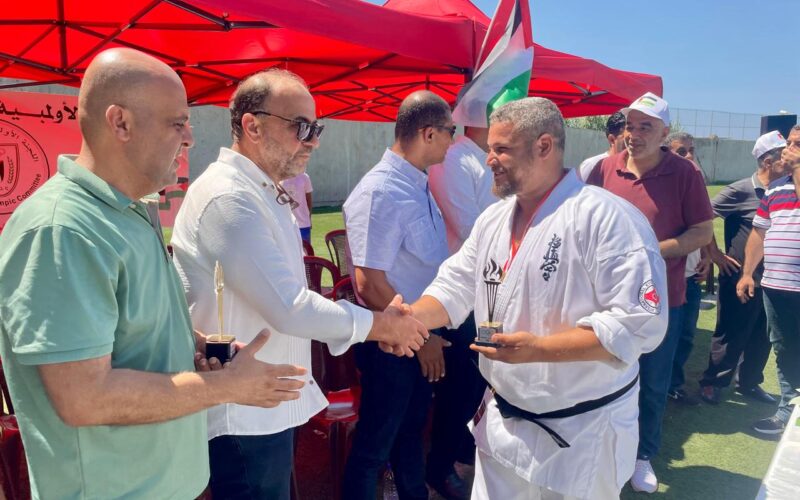الفريق الرجوب يرعى اليوم الأولمبي الفلسطيني في لبنان