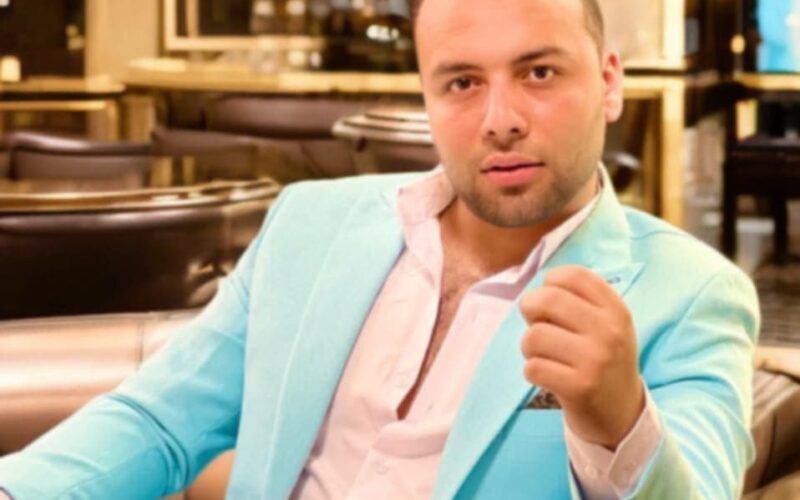 المخرج محمد زكريا يحتفل اليوم بعيد ميلاده.. مسيرة فنية حافلة بالإبداع والرؤية المختلفة