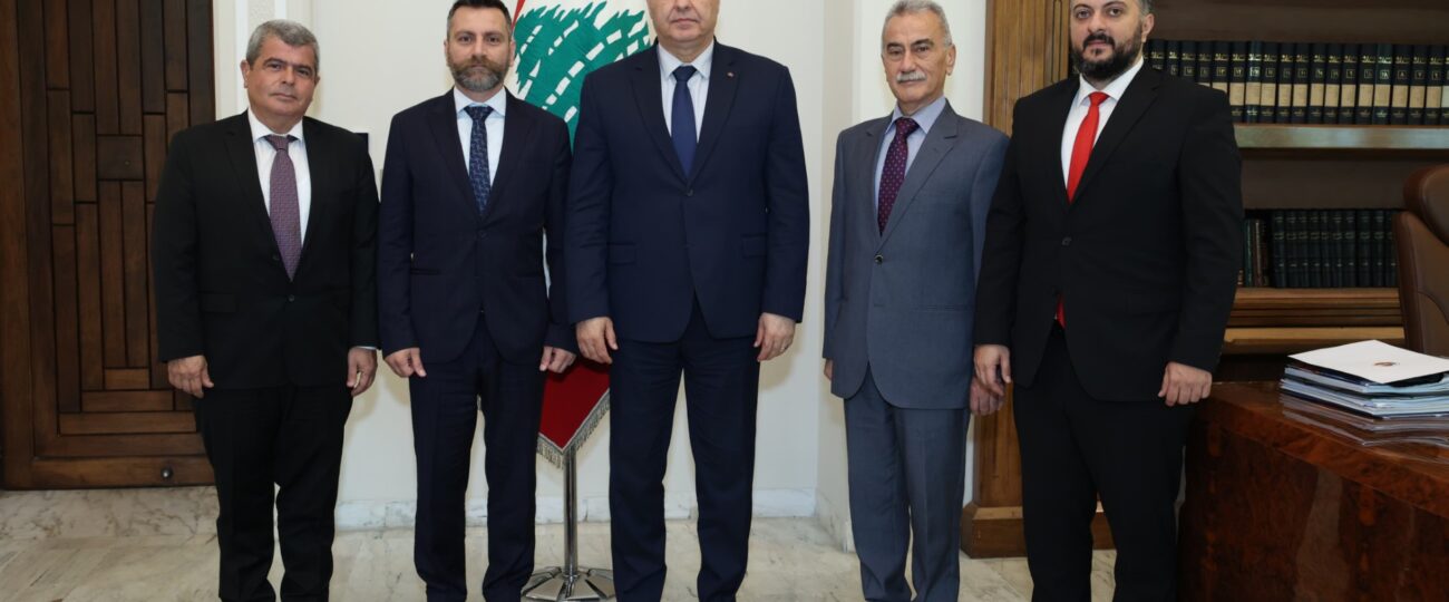 رئيس الجمهورية عرض مع نائب رئيس مجلس الوزراء