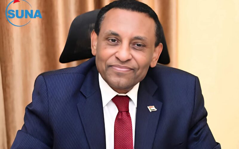 رئيس الوزراء يصدر قراراً بتعيين خمسة وزراء وثلاثة وزراء دولة في “حكومة الأمل”