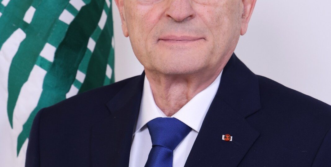 وزير الدفاع الوطني بمناسبة عيد الجيش اللبناني