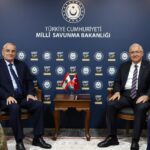 وزير الدفاع الوطني يلبي دعوة نظيره التركي