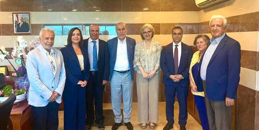 وفد من الجامعة الحديثة للإدارة والعلوم (MUBS) يزور وزيرة التربية والتعليم العالي