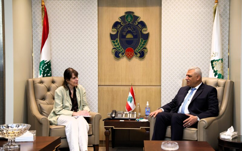 استقبل المدير العام للأمن العام اللواء حسن شقير في مكتبه رئيسة اللجنة الدولية للصليب الأحمر في لبنان