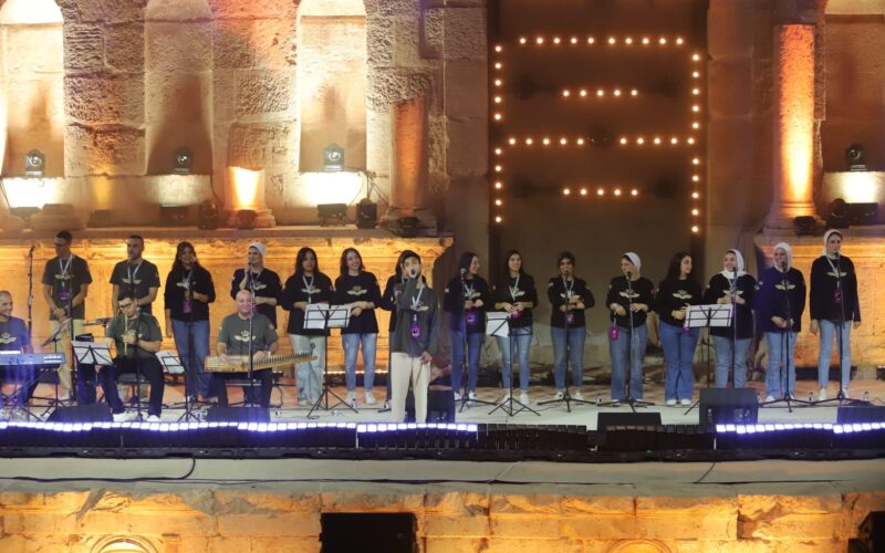 كورال “هارموني” المصرية يضيء المسرح الشمالي في مهرجان جرش