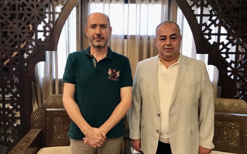 مدير مجموعة معطي غروب السيد عامر معطي يلتقي المحافظ منصور ضو